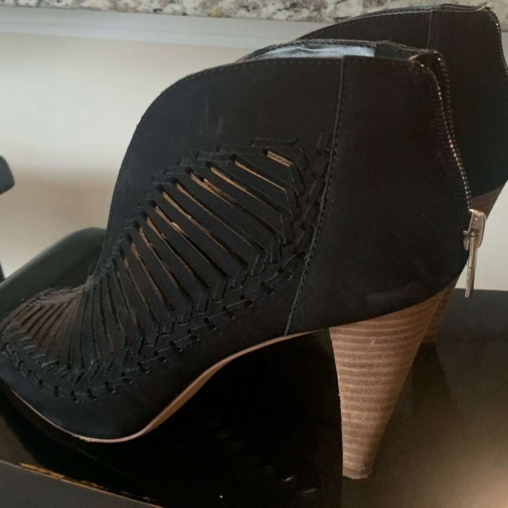 Vince Camuto heels